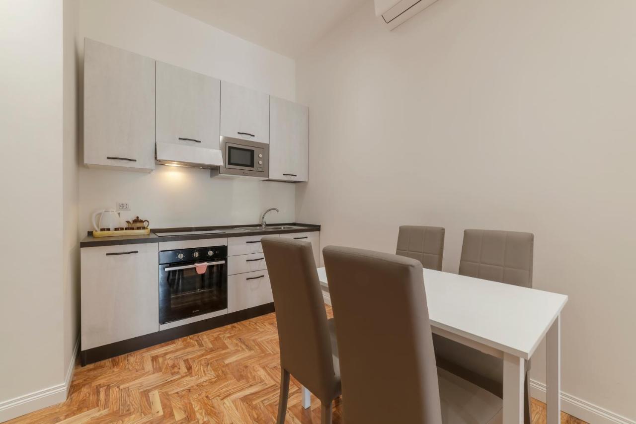 Rione Prati Elegant Apartment With Balcony Рим Экстерьер фото